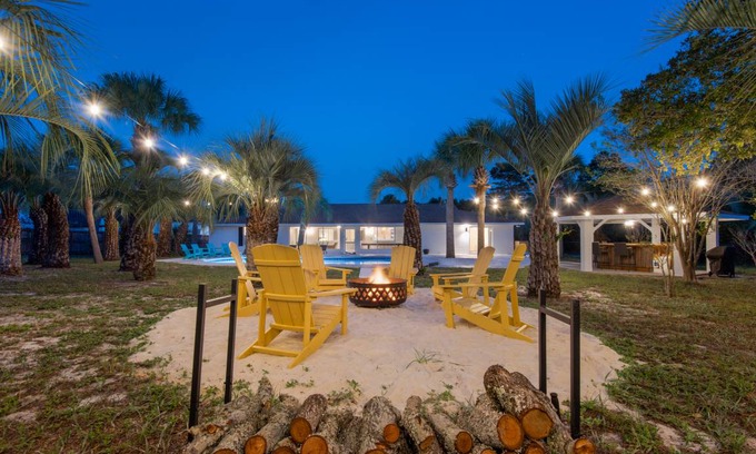 Gulf Pines House | 242 m² House ∙ 6 bedrooms ∙ 18 guests