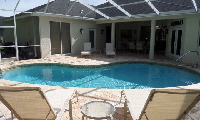 Fairway Oaks Villa | 251 m² Villa ∙ 4 bedrooms ∙ 8 guests