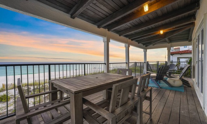 Dune Allen Beach House | 278 m² House ∙ 5 bedrooms ∙ 14 guests
