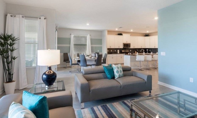 Four Corners House | 286 m² House ∙ 6 bedrooms ∙ 12 guests