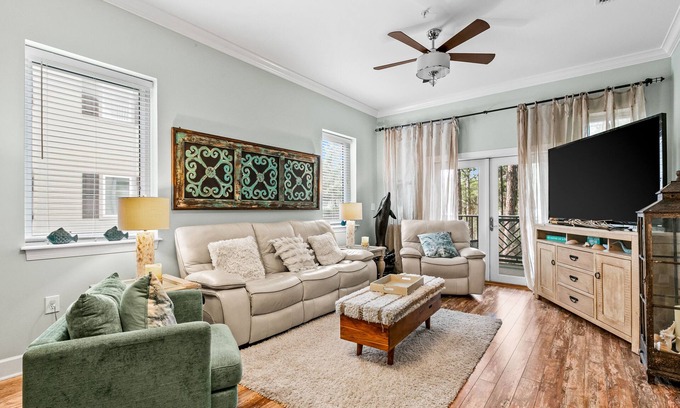 Seagrove Beach Condo | 2nd-floor condo with balcony, outdoor pool, bikes, outdoor shower, grills & AC