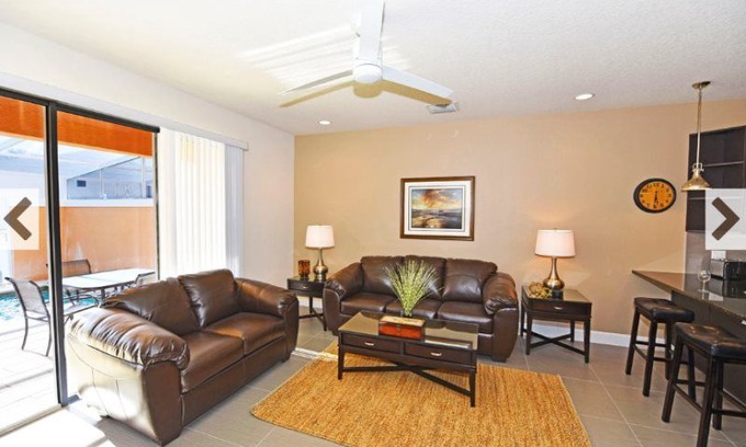 Clear Creek House | 3 bedroom accommodation in Clermont