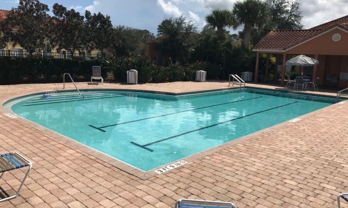 Crestwynd Bay Apartment | 3 Bedroom Townhome in Gated Community