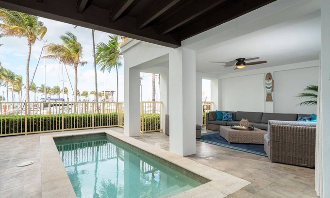 Marathon House | 341 m² House ∙ 4 bedrooms ∙ 10 guests