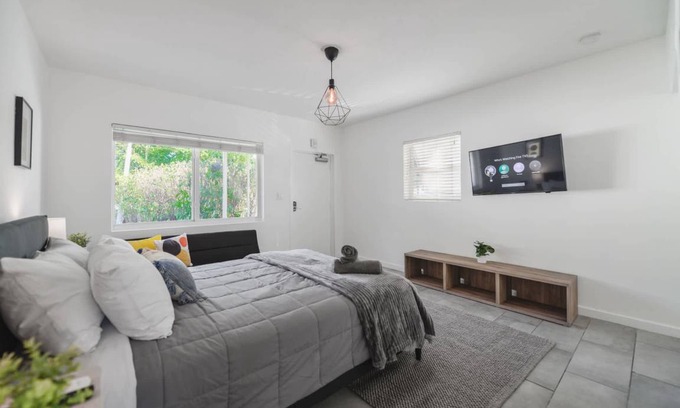 Northeast Miami Apartment | 37 m² Apartment ∙ 3 guests