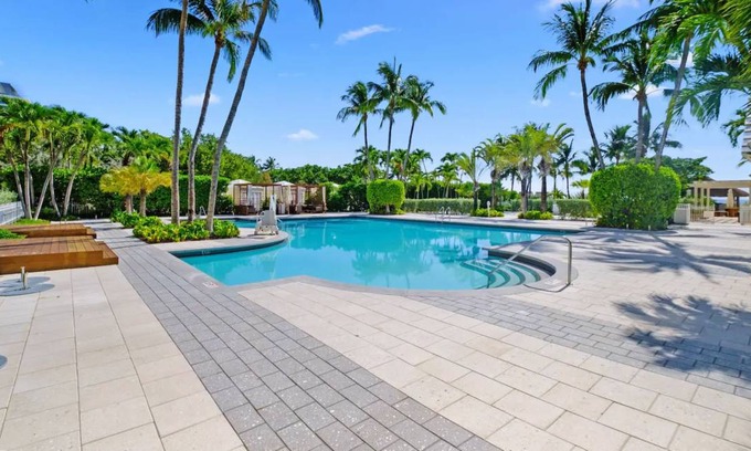 Key Biscayne Apartment | 39 m² Apartment ∙ 1 bedroom ∙ 4 guests
