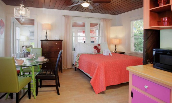 Treasure Island House | 4 - Seahorse Cottages