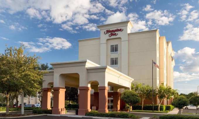 Leesburg Hotel | 400 m² Hotel ∙ 127 guests