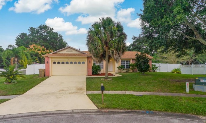 Greater Groves House | 4BR Home With private Pool & Spa Only 10 miles to Disney GG2200