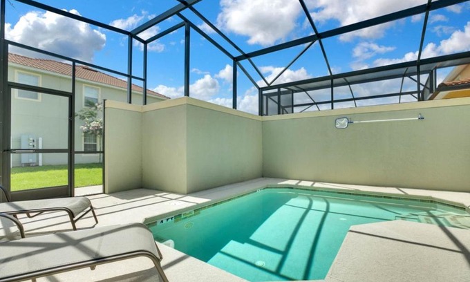 Bay Lake House | 5 Bedrooms - 4 Bathrooms - Paradise Palms 3087 BP