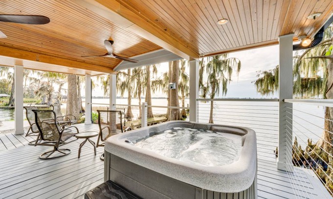 Cypress Gardens Apartment | 55 m² Apartment ∙ 4 guests