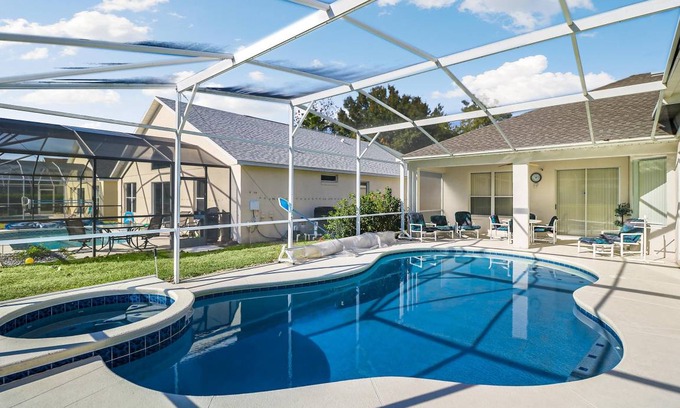Westridge House | 557 m² House ∙ 4 bedrooms ∙ 8 guests