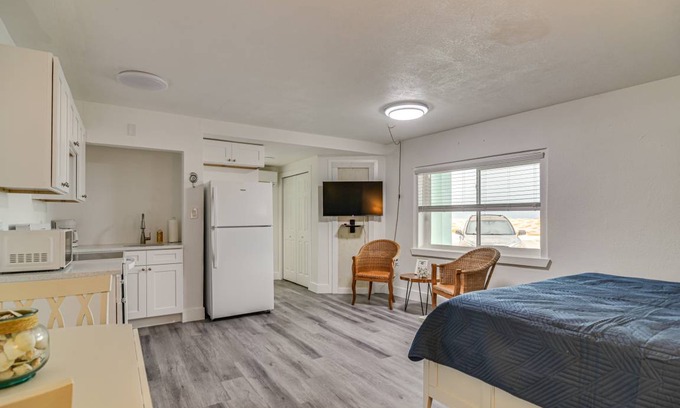 Pass-a-Grille Historic District Apartment | 56 m² Apartment ∙ 2 guests