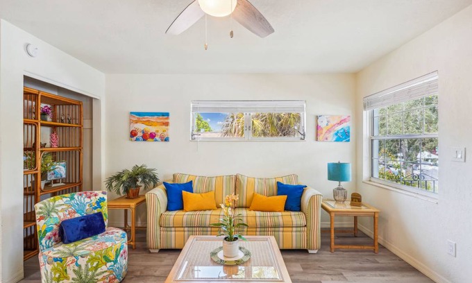 Gulfport Condo | 56 m² Condo ∙ 1 bedroom ∙ 4 guests