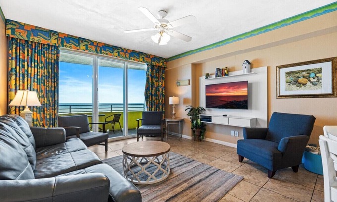 Brush - Stewarts Apartment | 5th Floor Ocean Front Beauty, Private Balcony *Newly Furnished!*