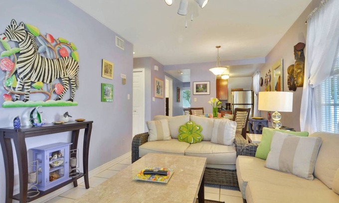 Bahama Village House | 60 m² House ∙ 2 bedrooms ∙ 4 guests
