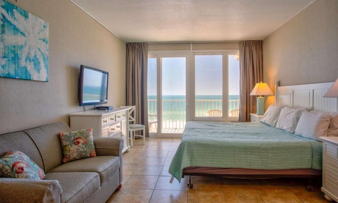 Treasure Island House | 612 - Island Inn