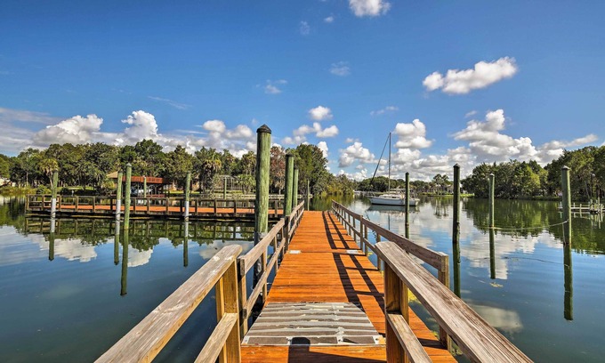 Crystal River House | 7 Mi to Gulf: Home w/Dock Access in Crystal River