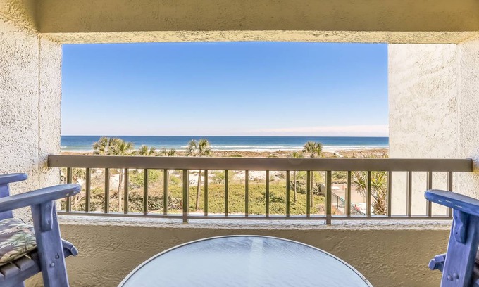 Amelia City Condo | 72 m² Condo ∙ 1 bedroom ∙ 2 guests