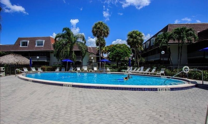 Marco Island Condo | 73 m² Condo ∙ 2 bedrooms ∙ 6 guests