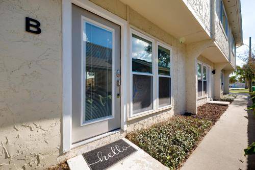 Jacksonville Beach Apartment | 81 m² Apartment ∙ 2 bedrooms ∙ 4 guests