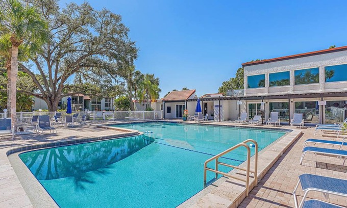 Sarasota Springs Condo | 81 m² Condo ∙ 2 bedrooms ∙ 4 guests