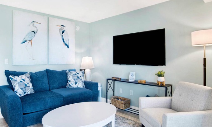 Pensacola Beach Condo | 86 m² Condo ∙ 2 bedrooms ∙ 6 guests