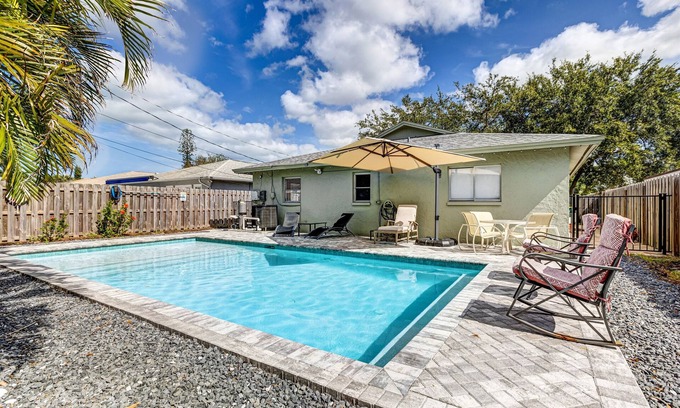 Naples Park House | 9/26-10/3 avail. Jan 2026 open (ask for quote)