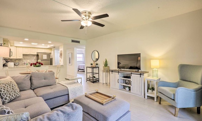 Crescent Beach Apartment | 92 m² Apartment ∙ 2 bedrooms ∙ 6 guests