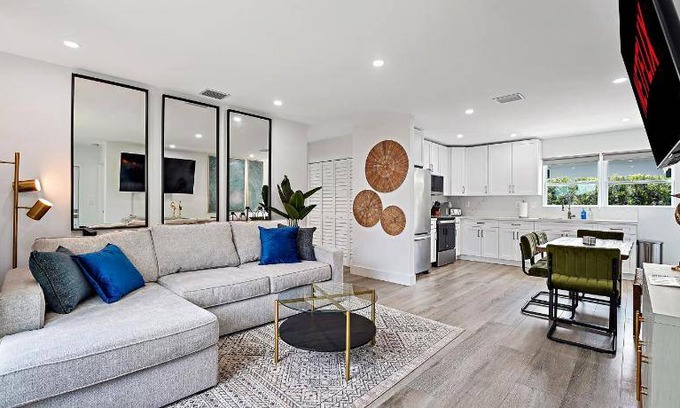 Miami Shores House | 94 m² House ∙ 2 bedrooms ∙ 6 guests