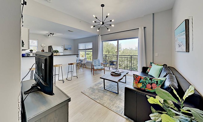 Madeira Beach Condo | 95 m² Condo ∙ 2 bedrooms ∙ 6 guests