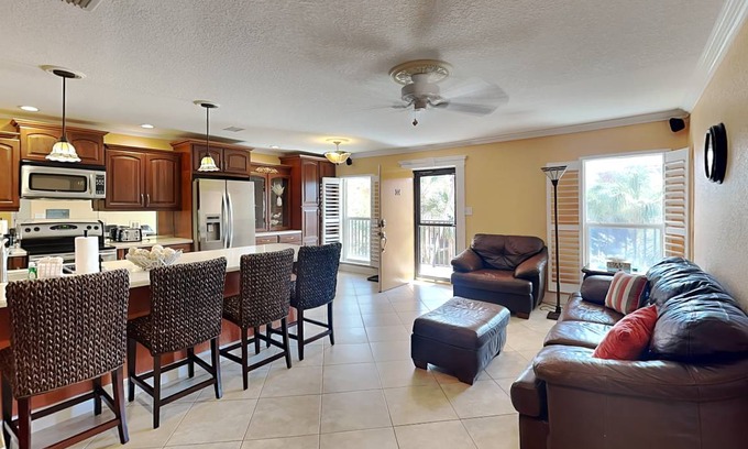 St. Pete Beach Condo | 96 m² Condo ∙ 2 bedrooms ∙ 6 guests