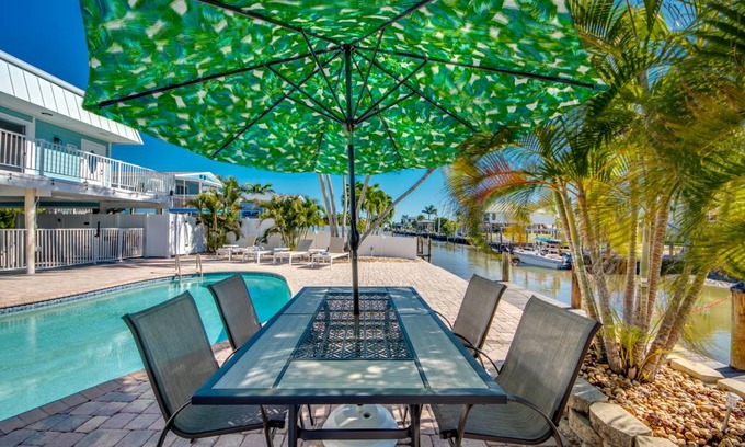 South Island House | 98 m² Maisonette ∙ 2 bedrooms ∙ 6 guests