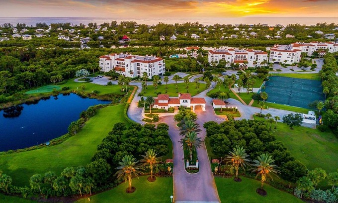 Cape Haze Condo | A LUXURY RESORT STYLE CONDO - THE POSSIBILITIES ARE AS ENDLESS AS THE SUNSHINE