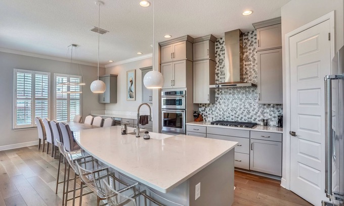 Redington Beach House | ☀Across the Street from Beach🌴3 Story Townhouse🌊Redington Townhouse 16303