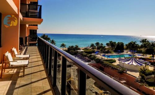 Mid Beach Apartment | Alexander 807