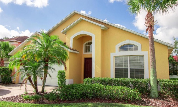 Seasons House | Allamanda, 4 Bed Vacation Home, Pool and Spa, Kissimmee