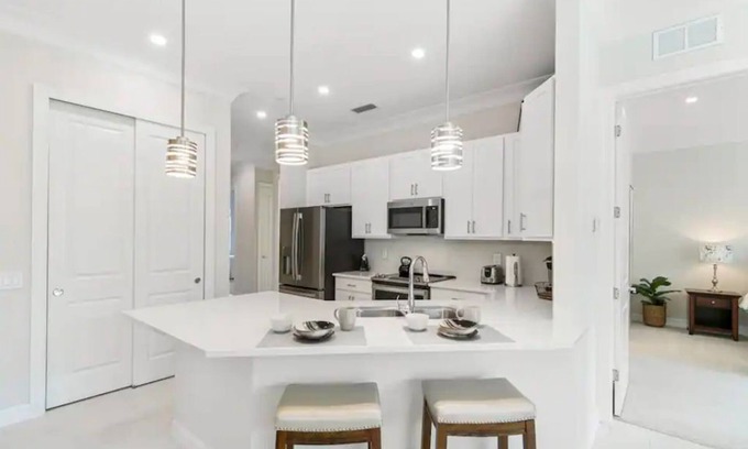 Naples House | ANTILLES! 2021 TOWNHOUSE! Professionally Designed.