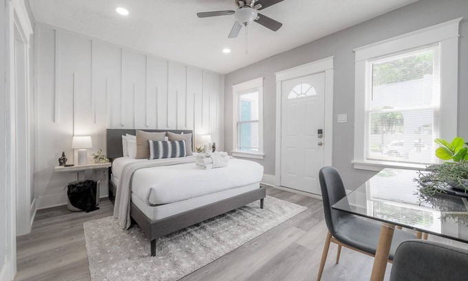 Old Seminole Heights Apartment | Apartment ∙ 1 bedroom ∙ 2 guests