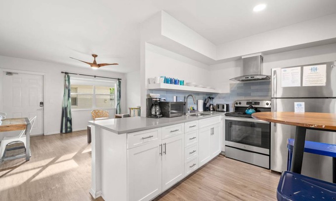 Bay Esplanade Apartment | Apartment ∙ 1 bedroom ∙ 4 guests