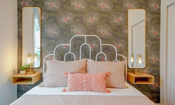 Coquina Gables Condo | *Auberge Chic*| Fleurs |Your Cozy Fall Retreat by the Sea!