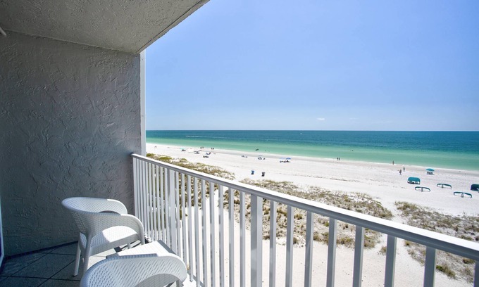 Treasure Island Condo | Beachfront Stateroom. Perfect Views on the 5th Floor. Comfortable & Relaxing in Great Location.