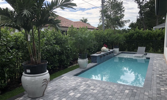 Bonita Springs House | Beachwood House with Pool - New Construction
