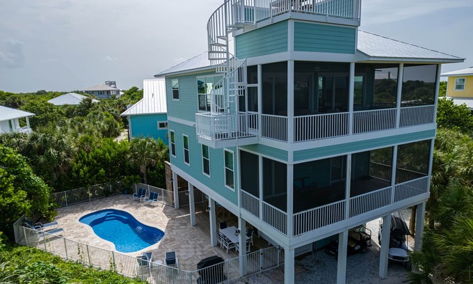 North Captiva House | Beachy Keen, newly constructed pool home near beach
