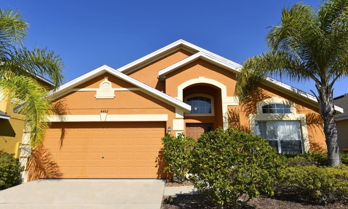 Veranda Palms House | Beautiful 4 Bed pool home close to Disney