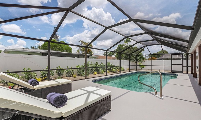 Central Naples House | Beautiful house w/Private Heated Pool, minutes from beaches, golf & shopping