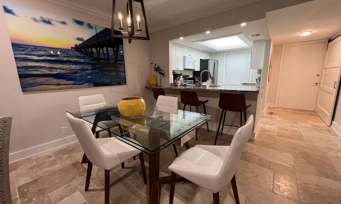 Moorings Condo | Beautiful, newly renovated condo near the beach!