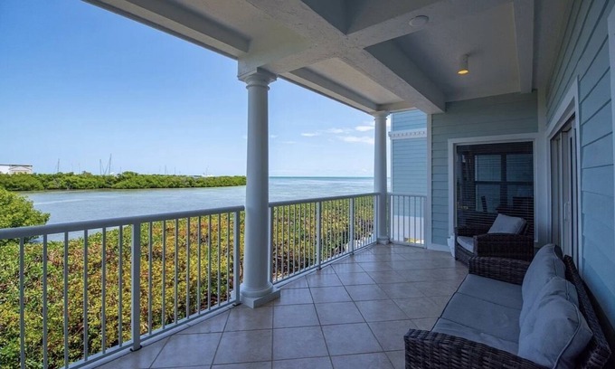 Key West Condo | Beautiful Stock Island Rental ~10 Min from Downtown Key West