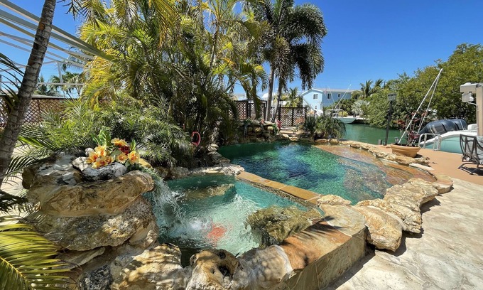 Little Venice House | BEST House in Marathon With Ocean View!