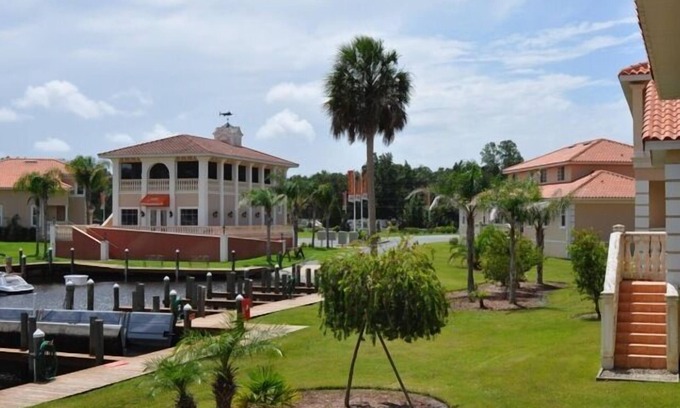 Homosassa House | Best House In The Resort